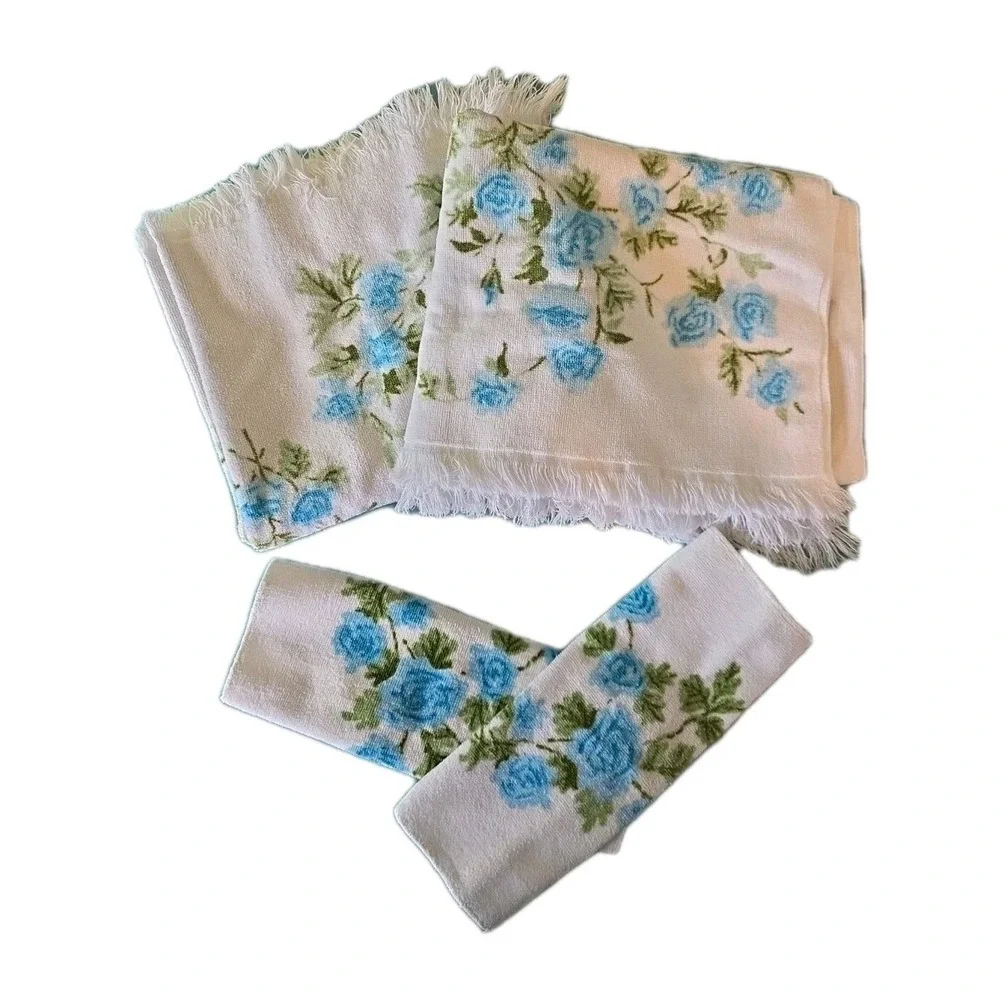 4 Pcs MARTEX Terri-Down Towels Blue White Floral 2 BathTowel 2 Wash Cloth Cotton